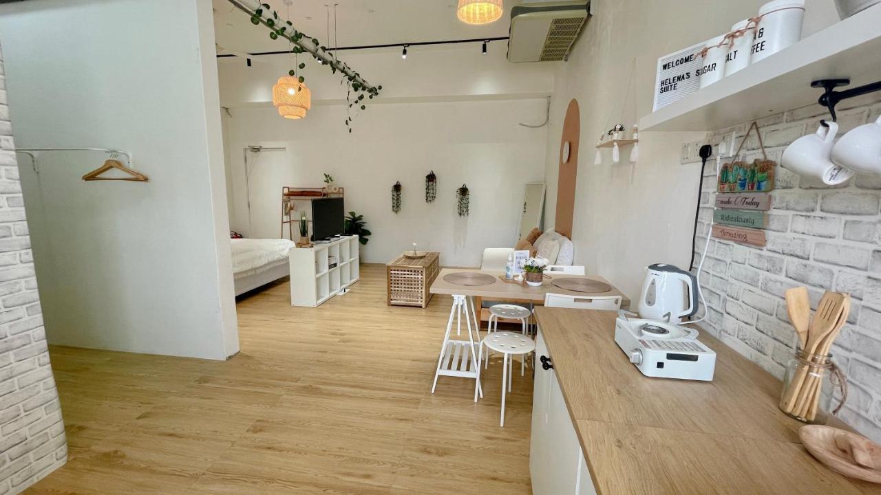 Helena'S Studio Suite גריק מראה חיצוני תמונה